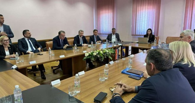 HDZ, SDP i partneri u Mostaru: Počeo sastanak o formiranju vlasti na razini Federacije BiH