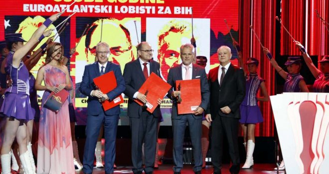 Dobitnici 'Večernjakovog pečata' za osobe godine Michael Murphy, Christian Schmidt i Johann Sattler