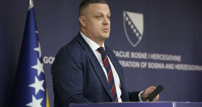 Mijatović se oglasio povodom godišnjice genocida u Srebrenici: Ko razumije shvatio je