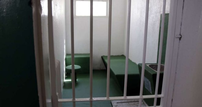Izbio požar u splitskom zatvoru Bilice, nekoliko zatvorenika prevezeno u bolnicu