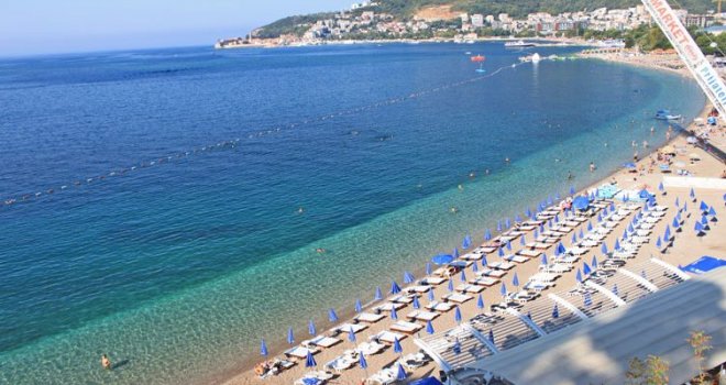 Nova tragedija na Jadranu: Šta je prethodilo ubistvu oca i sina na Slovenskoj plaži u Budvi? Stric im 'presudio'...