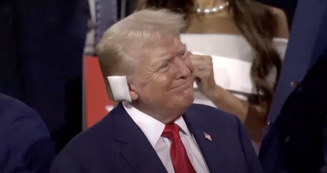 Trump objavio pjesmu o Iranu: 'Otišao sam do džamije, idem bacati kamenje'