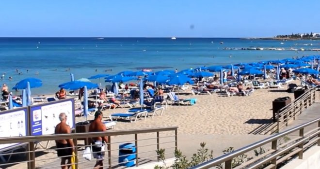 Povoljna destinacija za odmor: Ovo su cijene hrane i pića, pojedine namirnice jeftinije na plaži nego kod nas u prodavnici