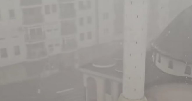 Pripremite se: Stiže nevrijeme u dijelove BiH, jaki pljuskovi, udari vjetra...
