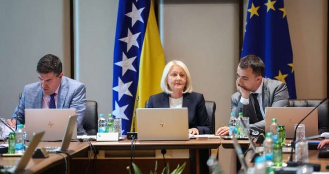 Za privremeni spas BHANSA-e spremno 60 miliona KM iz budžeta: Kolaps aviosaobraćaja je 'spriječen'
