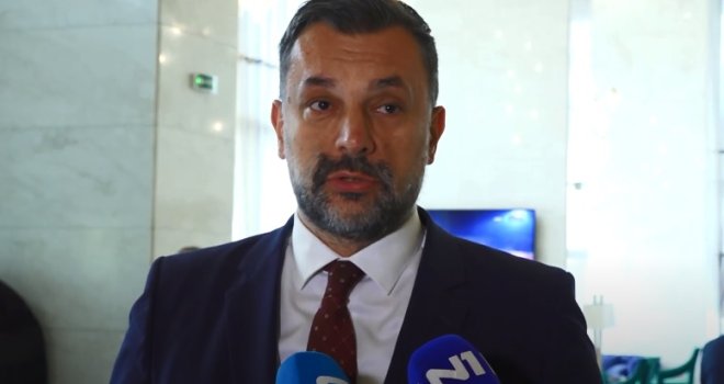 Konaković iz Istanbula: 'Svijet sada vidi i zna šta se zaista dešava u BiH... Osuđuje se ponašanje političkog vrha RS!'