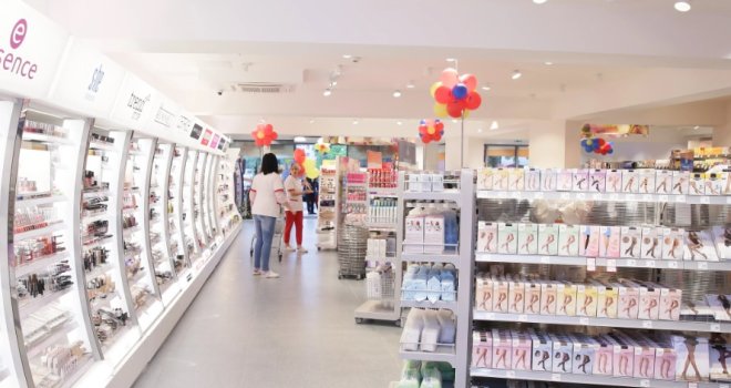 Šta se događa?! DM povlači  još jedan popularni bio proizvod zbog moguće opasne bakterije! Evo šta je otkriveno...