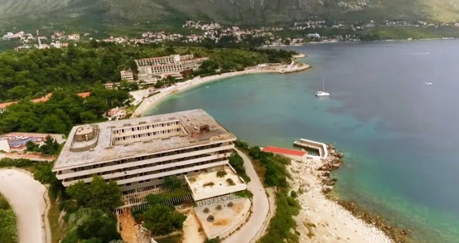  Počelo rušenje omiljenog Titovog ljetovališta: Zvali su ga 'Monako jugoslovenske rivijere', ali svemu dođe kraj...
