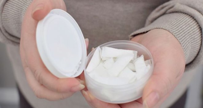 Tri proizvoda, jedna velika zbrka: Šta zapravo razlikuje energetski prah, snus i nikotinske vrećice