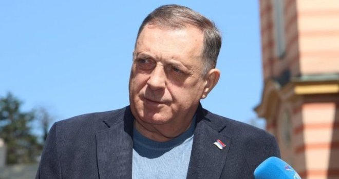 Dodik pohvalio pripadnike MUP-a RS, pa osuo po Schmidtu: 'On je sam po sebi incident!'