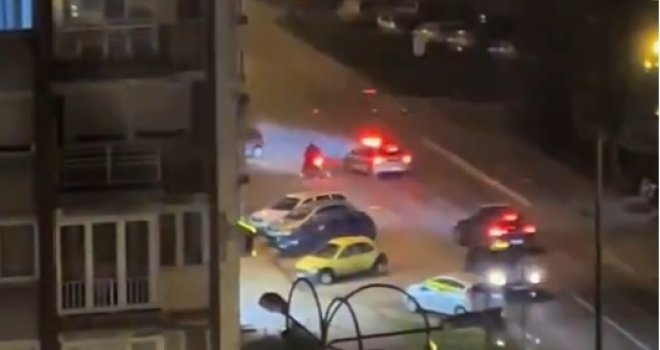 Detalji filmske potjere u Sarajevu: Maloljetni motorista bježao, ganjale ga tri patrole