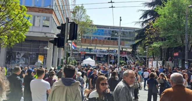 Pobjeda! Studenti u Beogradu prekinuli blokadu RTS-a, ispunjen ključni zahtjev: Odluka na snagu stupa odmah!