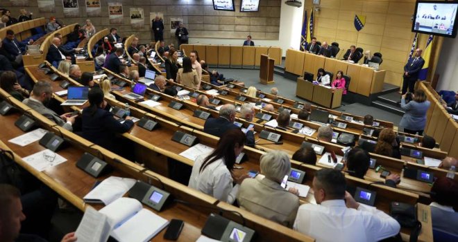 Dom naroda prihvatio 'zakon o femicidu', ali još ne može stupiti na snagu