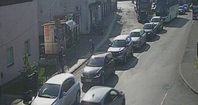 Gužve od ranog jutra: Kolona vozila na izlazu iz BiH na GP Gradiška, a na ostalim prelazima... 