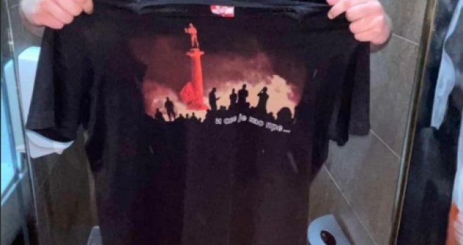 Novi incident u Tuzli: Došao da provocira s majicom ispred Kapije, a onda su naletjeli mladići...