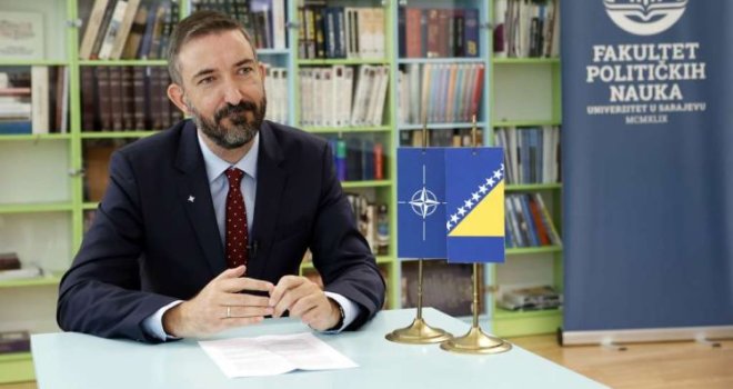 Vučinić: 'Nećemo dozvoliti sigurnosni vakuum u BiH, NATO će ostati fokusiran na zapadni Balkan'