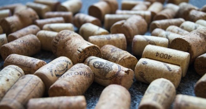 Evo zašto biste uvijek trebali imati plutane čepove u svom automobilu...