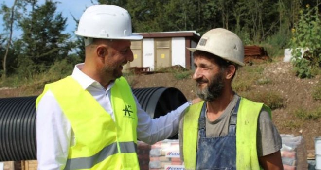 Ćorić se oprostio od Autoputeva RS: Višković zasjeo u novu fotelju