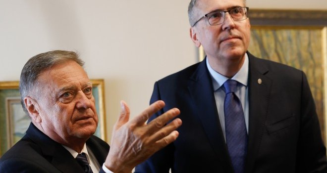 Poziv iz Ljubljane za gradonačelnika Sarajeva: Susret Samira Avdića i Zorana Jankovića