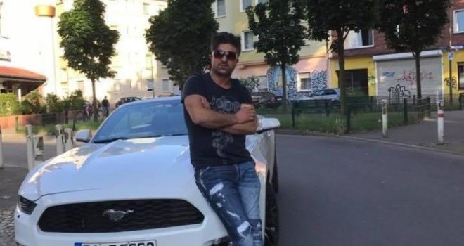 Turčin osvojio 10 miliona eura na lutriji, odmah dao otkaz, ostavio curu i kupio Ferrari, a onda...