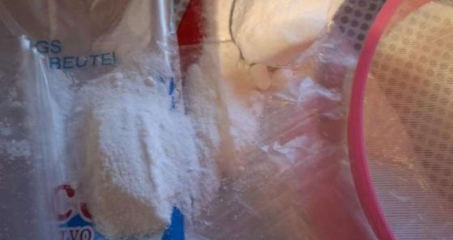 Pretres urodio plodom: Policija u Posušju pronašla kilogram kokaina
