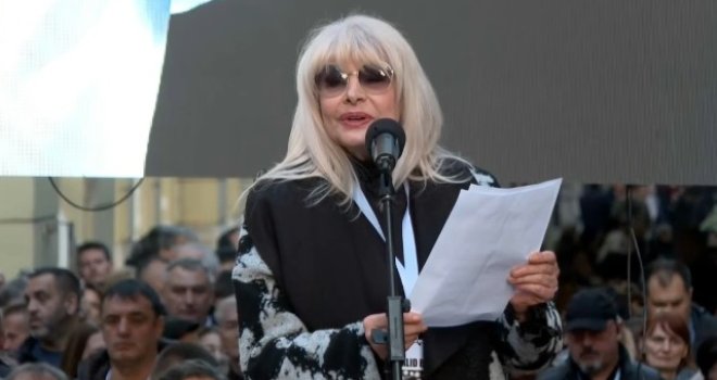 Emotivno obraćanje Hanke Paldum: Halid nam u ovom trenutku svima poručuje - volite se i budite ljudi, to nije teško! 