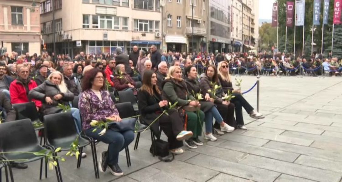 halid-gradjani-pozoriste-n1