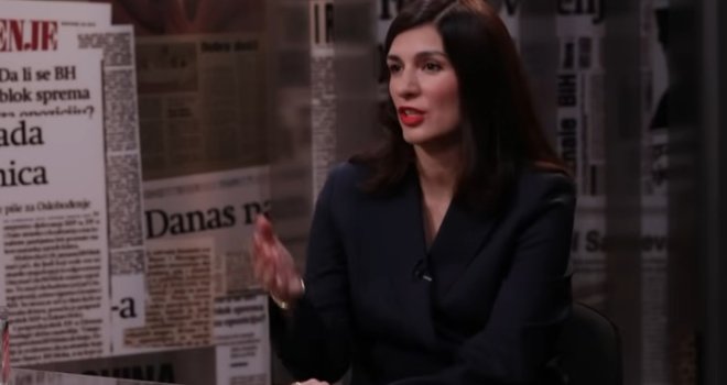 Primitivizam je kada vam neko ostavi komentar da vas treba ubiti, silovati, da metak treba očistiti sa mnom