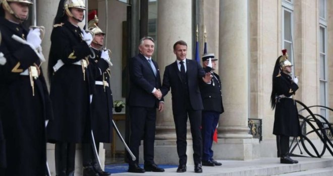 Članovi Predsjedništva BiH sastali se sa Macronom: Komšić istakao simboliku susreta u Parizu