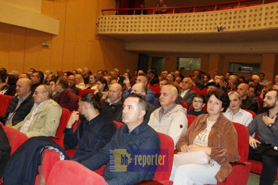 kapetan-hajro-premijera-tuzla-4