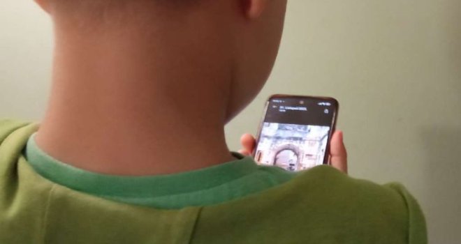 Predatori šalju djeci jezive zahtjeve: 'Slučajevi na kojima sam radio su puno gori od objavljenih. Roblox je posebno opasan'