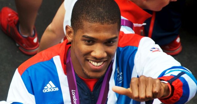 Vozač Anthonyja Joshue kriv je za najpotresniju tragediju u sportu posljednjih godina: Prijeti mu zatvor!