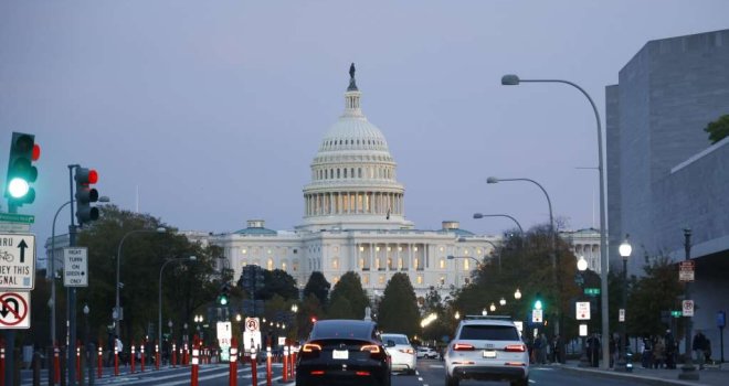 Senat podržao Trumpa u napadima na Iran, blokiran pokušaj ograničavanja njegovih ratnih ovlasti
