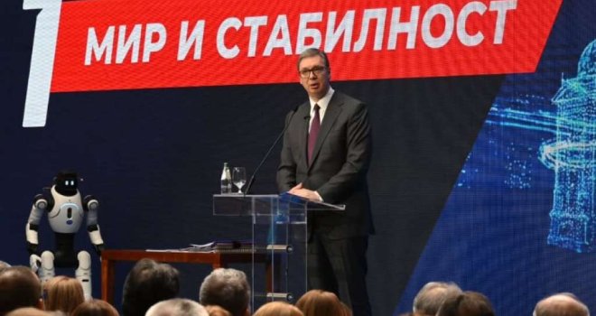 Vučić predstavio strategiju 'Srbija 2035': Najavio početak izgradnje 'čovjekolikih robota', jačanje vojske i policije