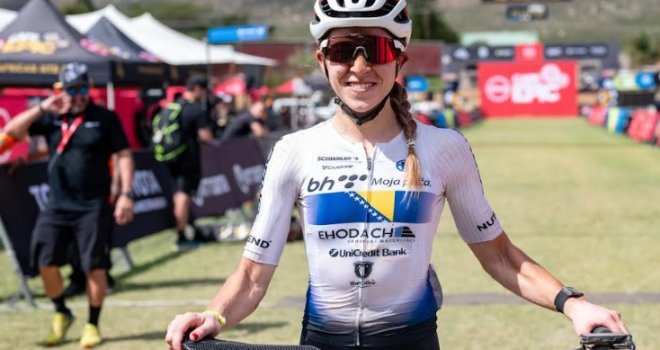 Historijski uspjeh bh. biciklizma: Lejla Njemčević u Top 10 na najtežoj utrci svijeta