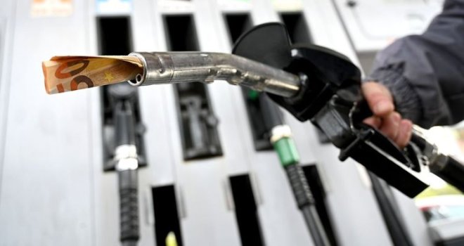 Vozači u BiH će od povrata akciza uštedjeti čitavih tri do pet KM mjesečno