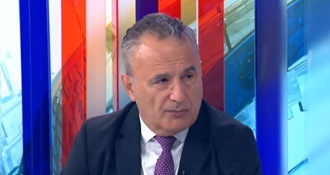   Kalinić: Bosna i Hercegovina 'meki trbuh Evrope', rat može biti isprovociran