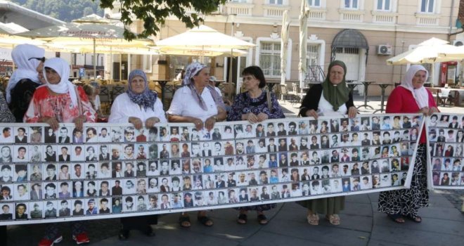 Udruženja žrtava: Puštanje Mladića izvan sistema međunarodnog nadzora bilo bi poniženje žrtava