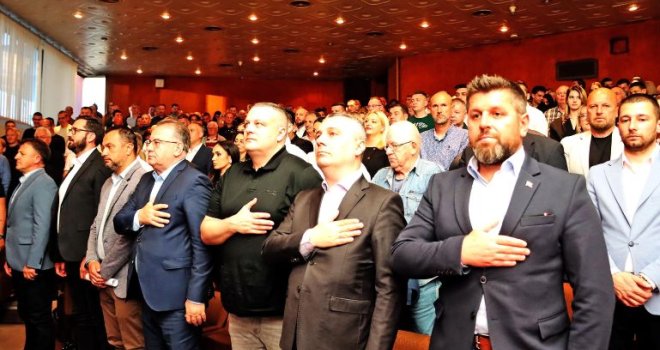 SDP BiH: Ne odustajemo od borbe za jednaka prava i dostojanstven život svih građana Bosne i Hercegovine!