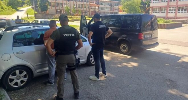 Poznati identiteti uhapšenih u akciji 'Cilj': Profesori, policajka, odbornik, privrednici...