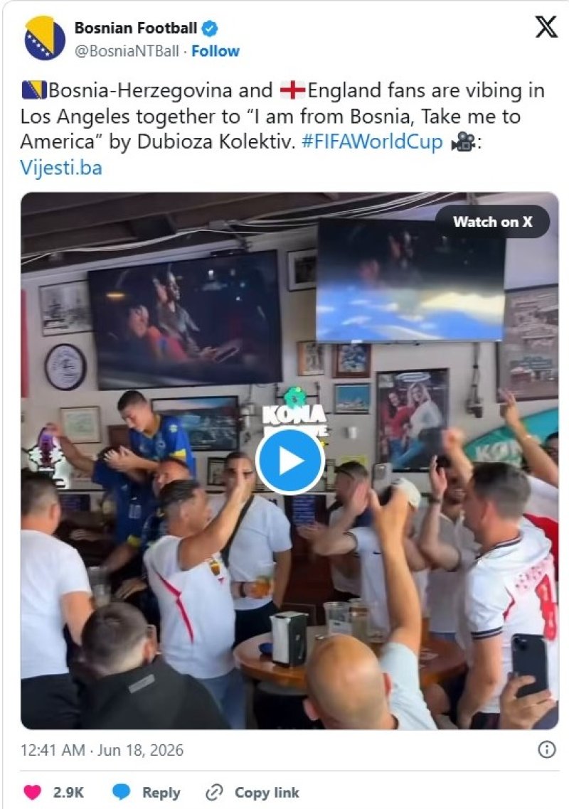 navijaci-bih-i-engleske-pjevaju-hit-dubioze-video