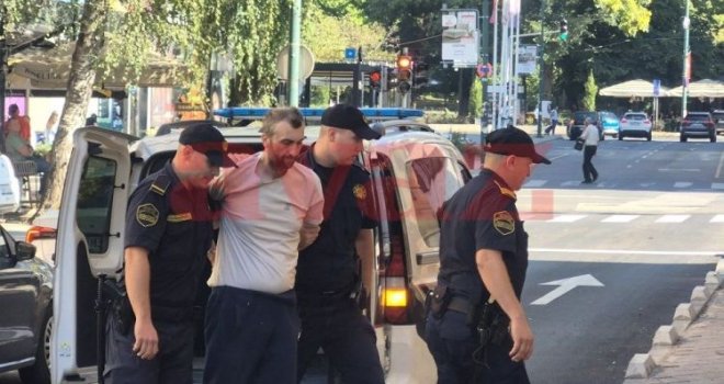 Potpuni haos u sudnici: Lokvančić doveden polunag, brutalno vrijeđao sudiju, govorio mu da je 'k***ina'