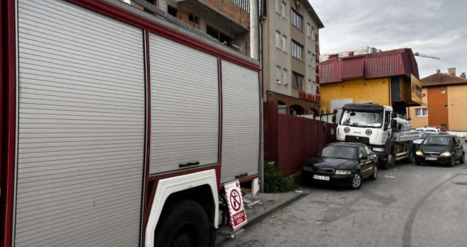 Cisterne s vodom u Novom Sarajevu: Stigla pitka voda na tri lokacije, evo gdje možete natočiti kanistere