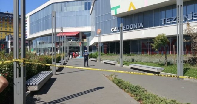 Muškarac smrtno stradao u padu s terase ugostiteljskog objekta u Sarajevu