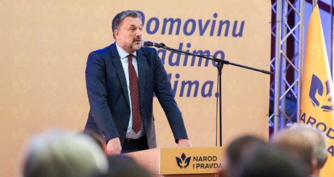 Konaković u Travniku: 'Razbili smo sve laži, ovo je godina istine'