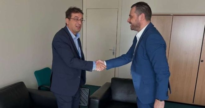 Magazinović: 'Veličanje ratnih zločinaca mora imati posljedice za Srbiju'